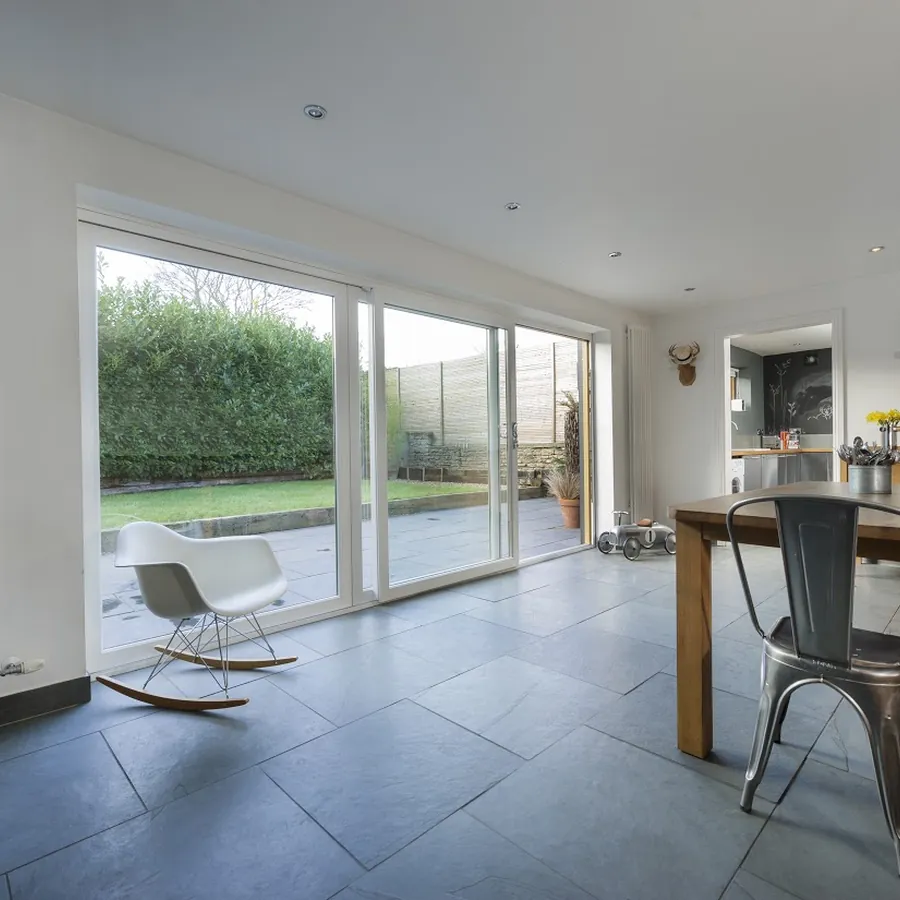 Patio Leyton